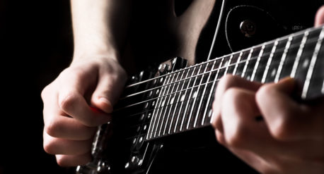 5 Reasons to take guitar lessons